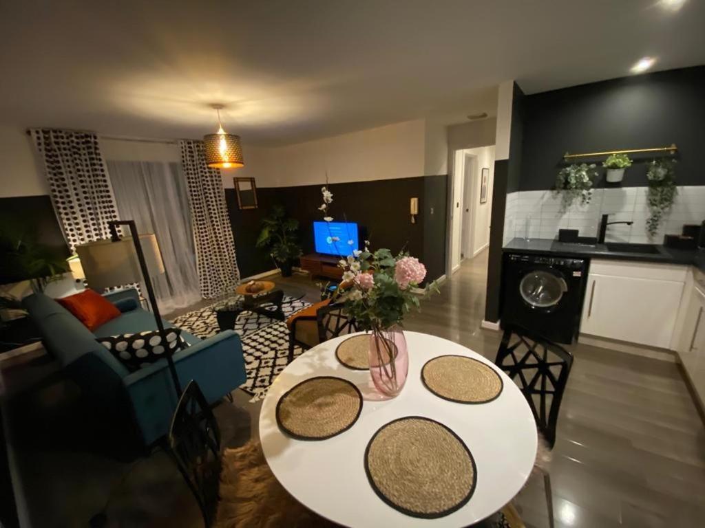 City Haven Apartments Манчестър Екстериор снимка