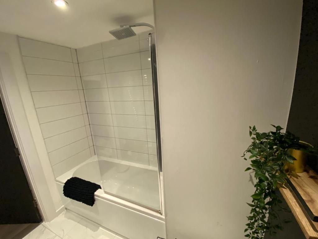 City Haven Apartments Манчестър Екстериор снимка